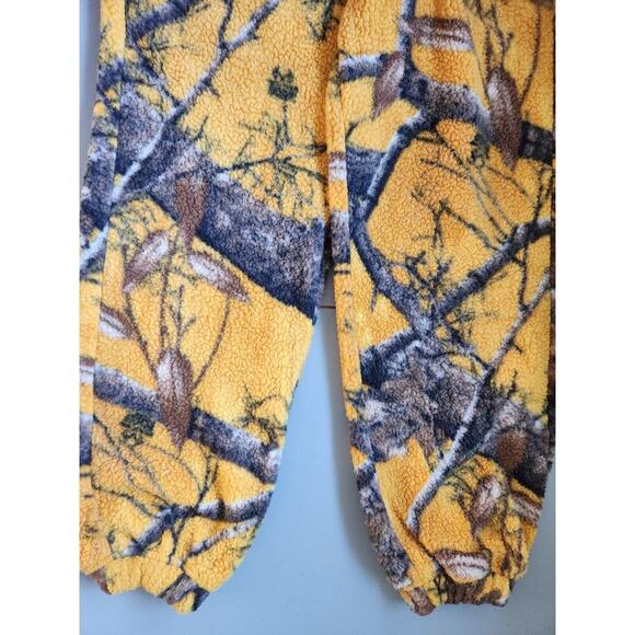 NWT MOOSE KNUCKLES X Post Malone Men's Sherpa Jogger Pants Sz M Yellow #4G503 - Picture 4 of 14